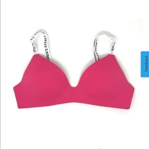 VICTORIA SECRET brand new wireless t shirt bra 36DD